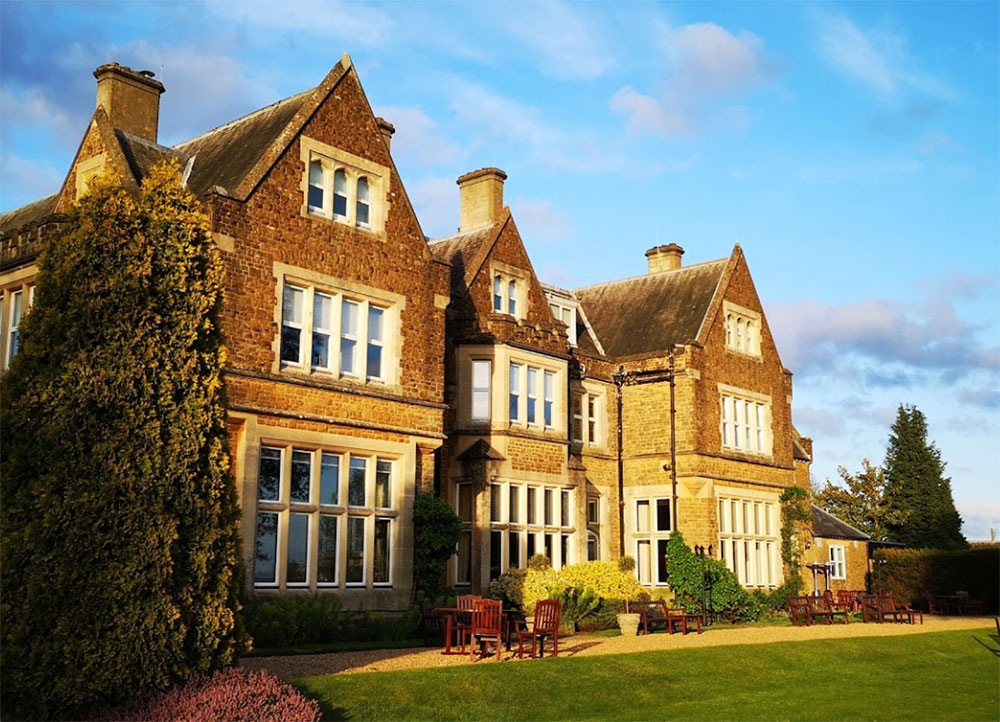 Networking Venue, Hartsfield Manor, Betchworth, Surrey